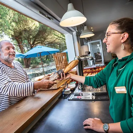 Huttopia Lagoa De óbidos Parque de Campismo *