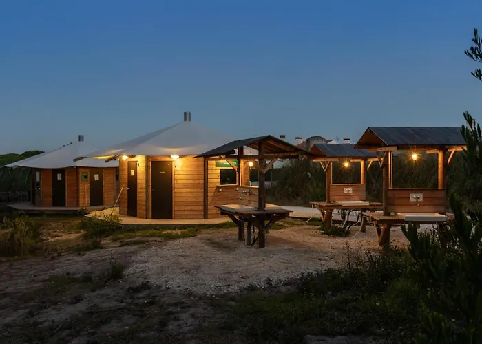 Huttopia Lagoa De Obidos * Casal do Narcizo